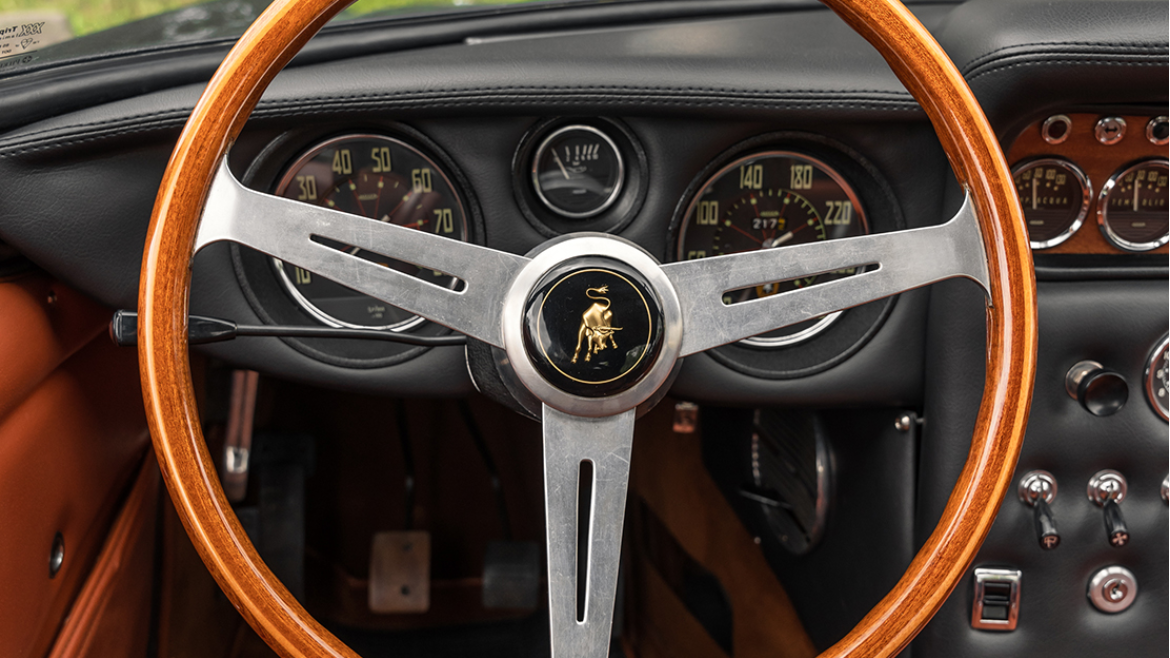 Lamborghini 400 GT 2+2
